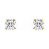 Round 4-Prong Youth Stud Earrings