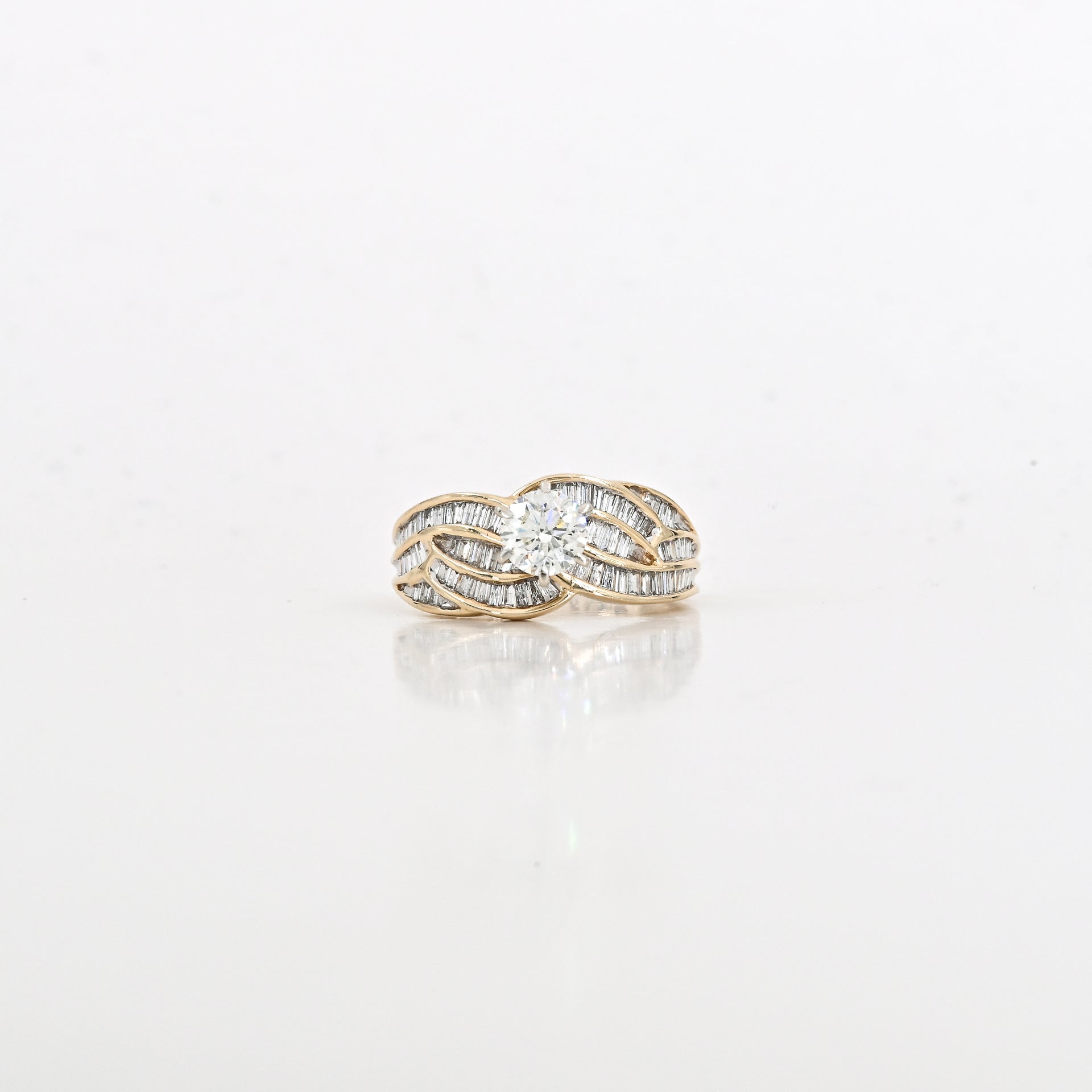 0.72 CT Center Diamond Ring in 14K Yellow Gold