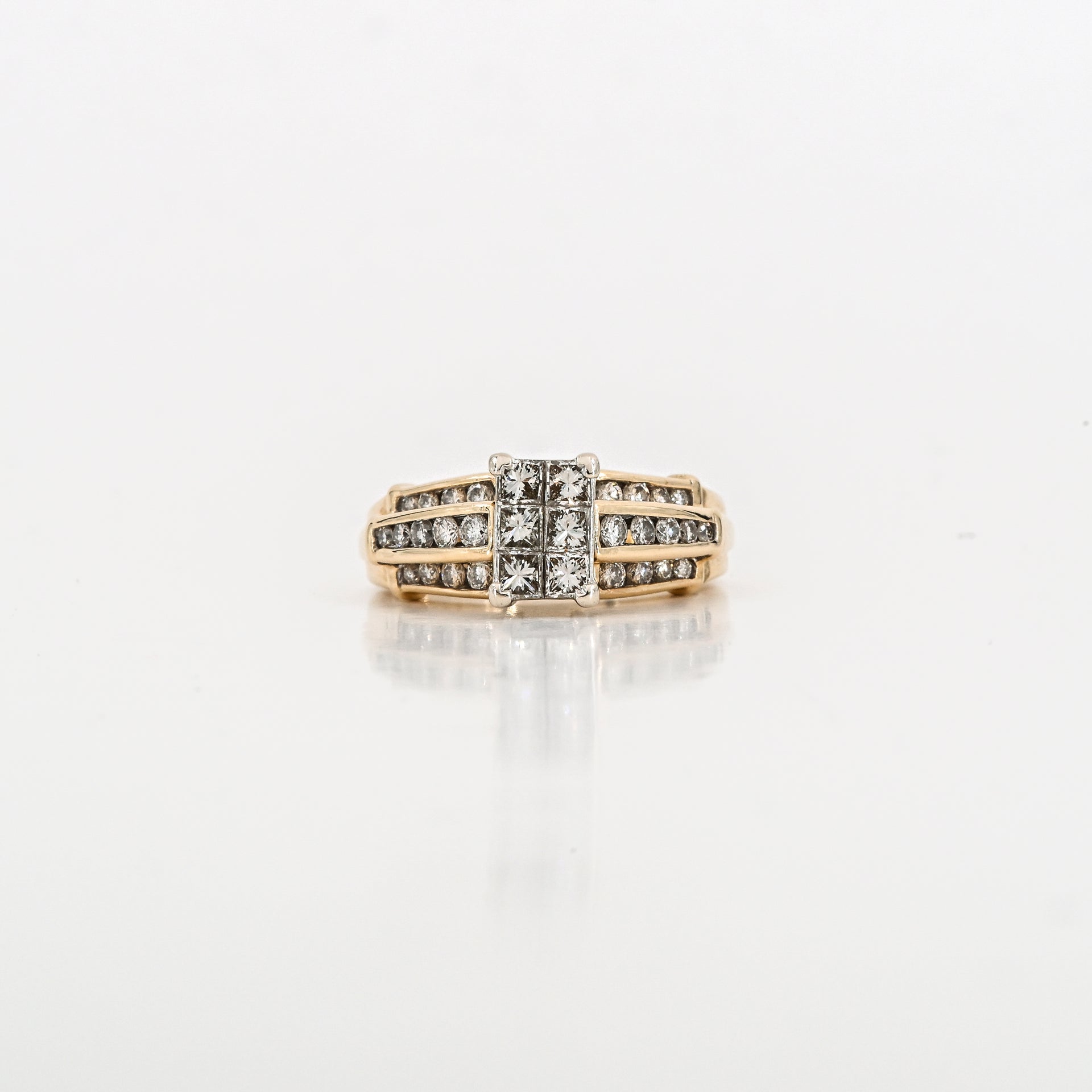 0.54 CT Diamond Ring in 14K Yellow Gold