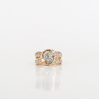 0.35 CT Diamond Cluster Center Ring in 14K Yellow Gold