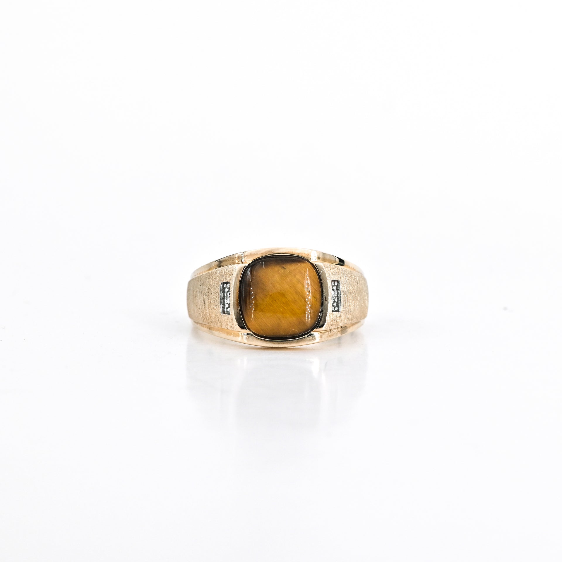 10x10mm Tiger’s Eye Cabochon Ring in 10K Yellow Gold