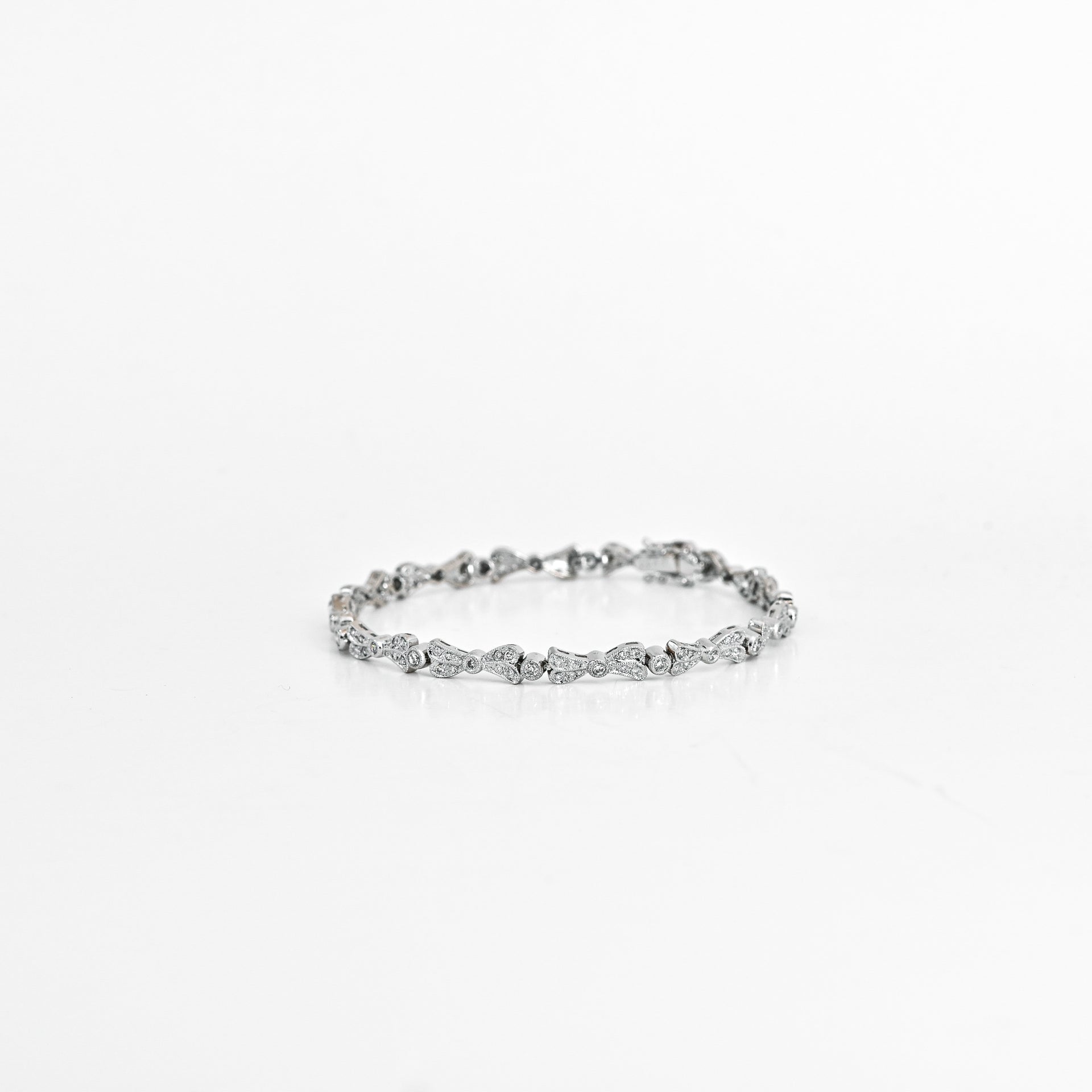 1.02 CTW Diamond Bracelet in 18K White Gold