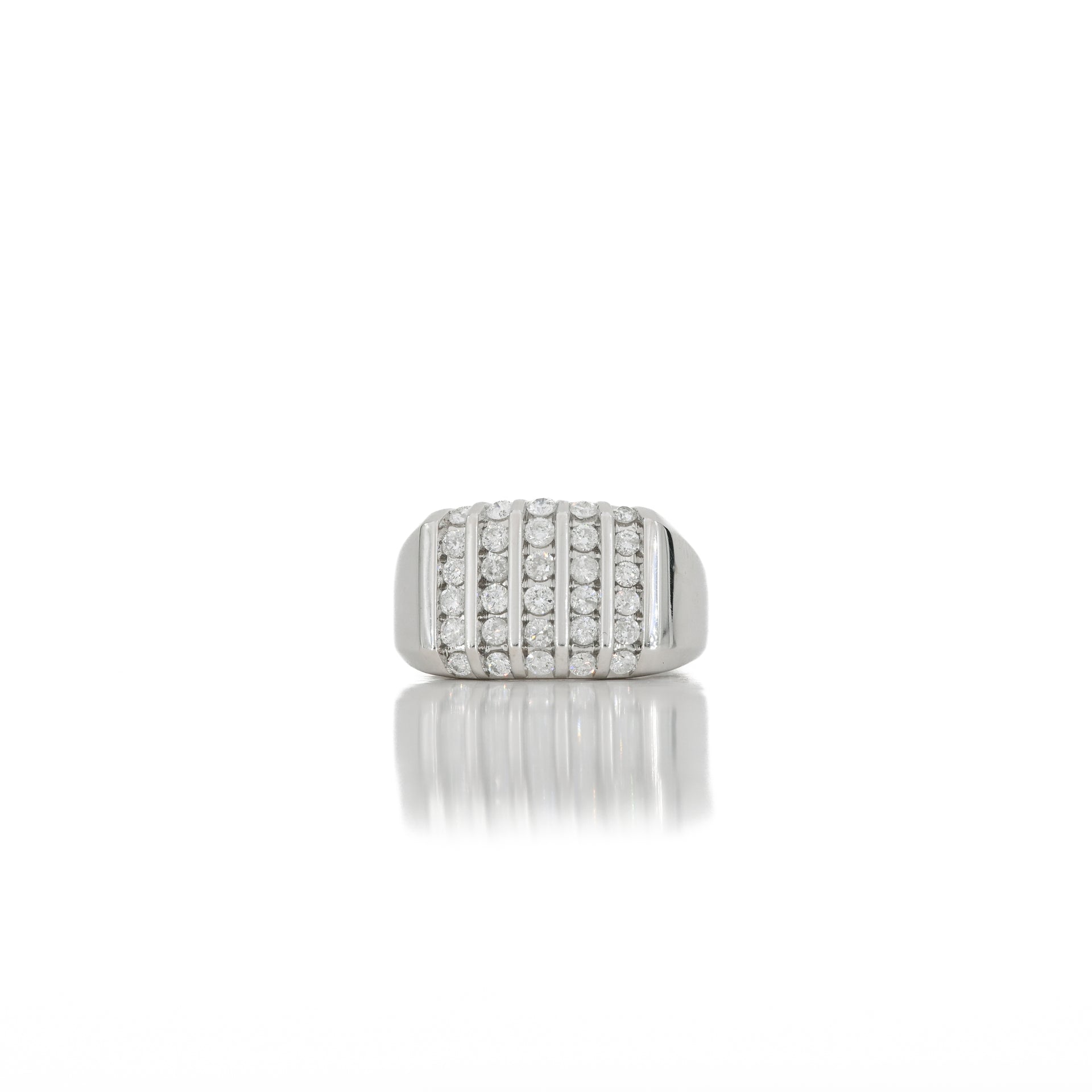 1.05 CTW Diamond Ring in 10K White Gold